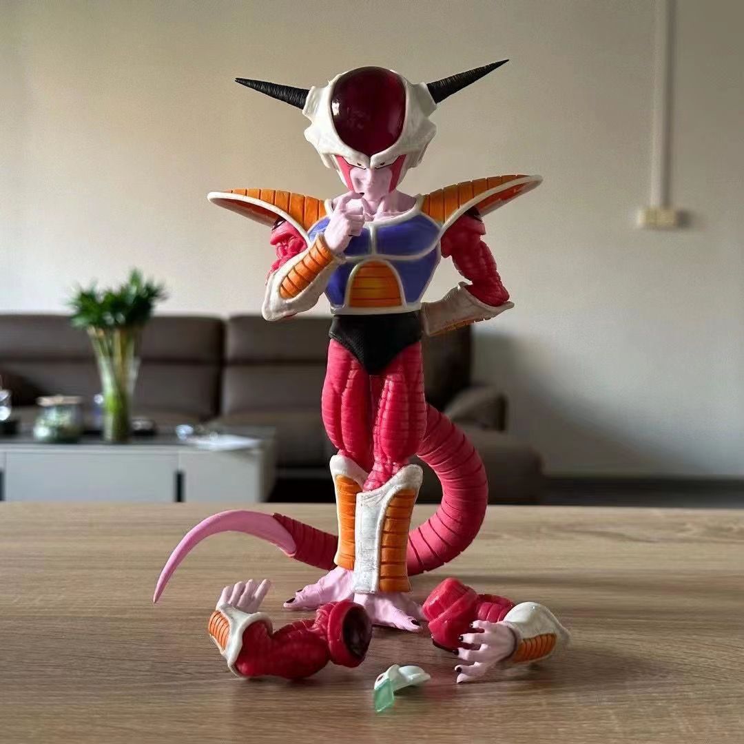 In Voorraad Anime Dragon Ball  - Model Kit Frieza recensie en prijs