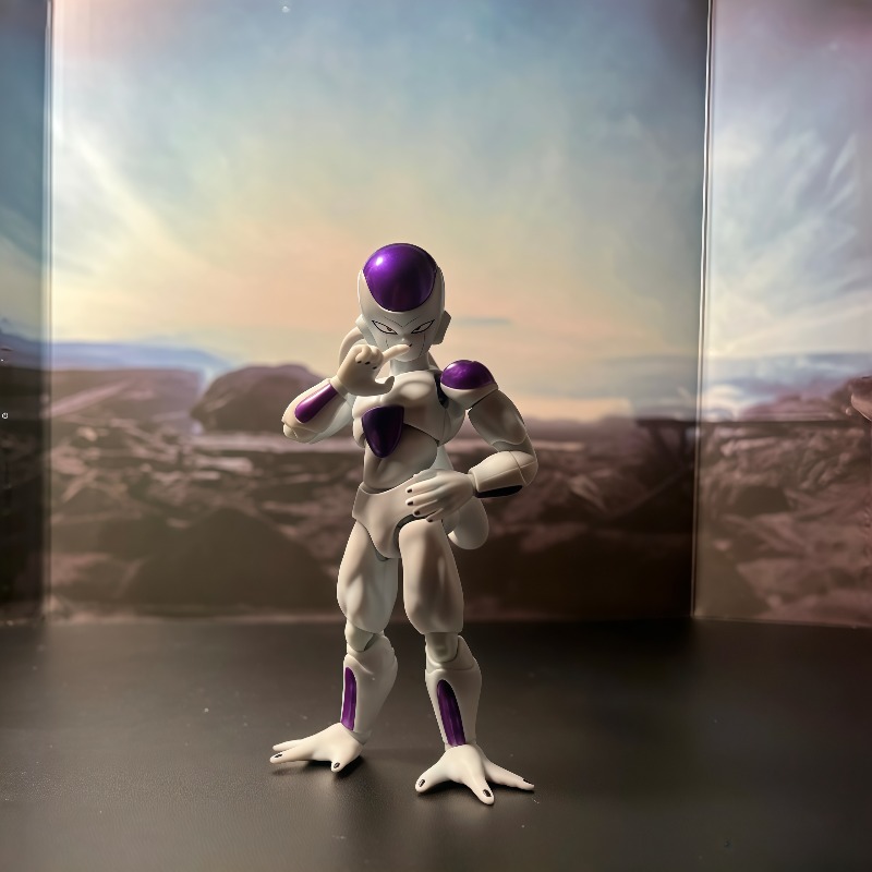 Originele Bandai S.H.Figuarts  - Model Kit Frieza recensie en prijs