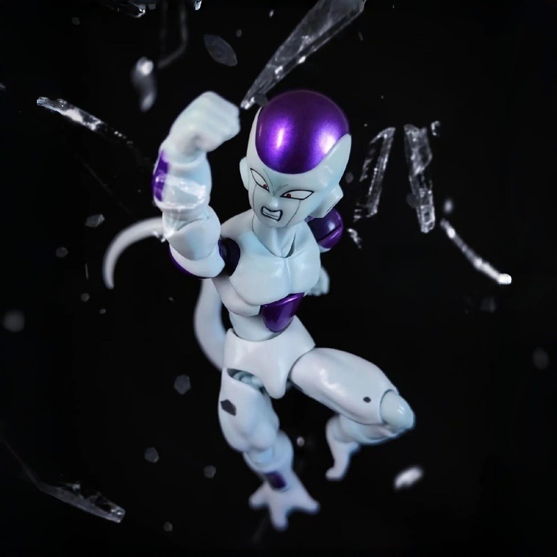 Originele Bandai S.H.Figuarts  - Model Kit Frieza recensie en prijs
